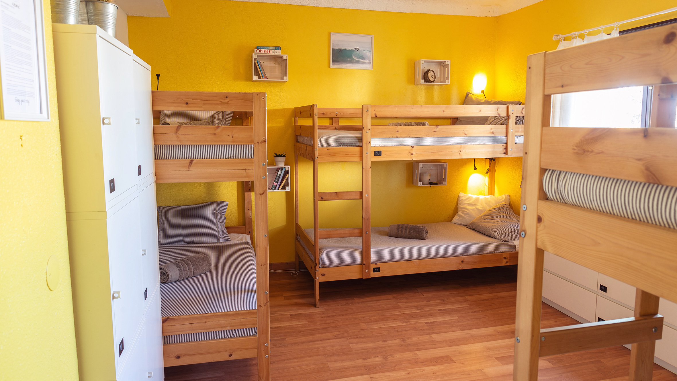 moka_surf_yoga_portugal_shared-room