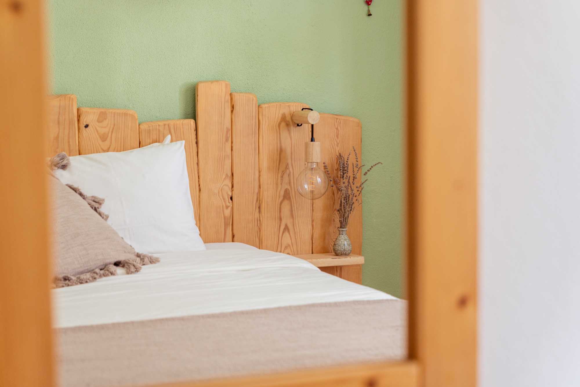 private_single-room_yoga_retreat_portugal_ericeira